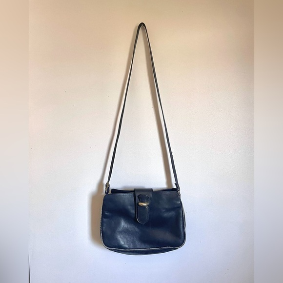 Vintage 90’s REAL leather crossbody purse - Picture 1 of 6